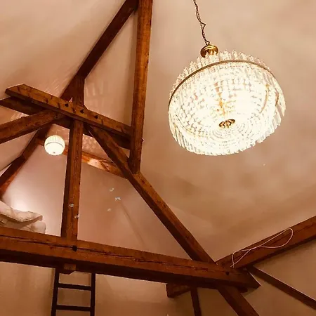 Charmantes Loft Mit Ganz Besonderem Flair *